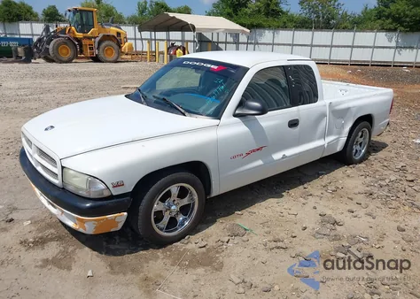 1999 Dodge Dakota Slt/Sport from USA, damaged, VIN 1B7GL22X5XS179856